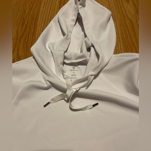 Apana athletic long sleeve, woman’s white top - Picture 2 of 5